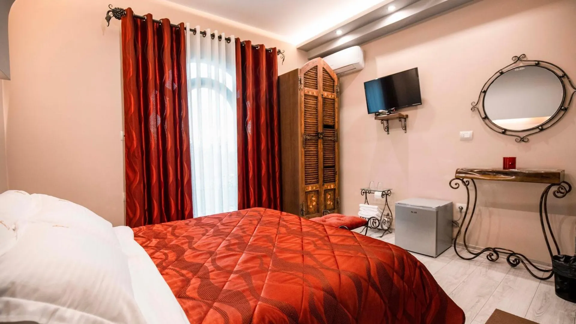 Vila Eden Boutique Hotel Korce