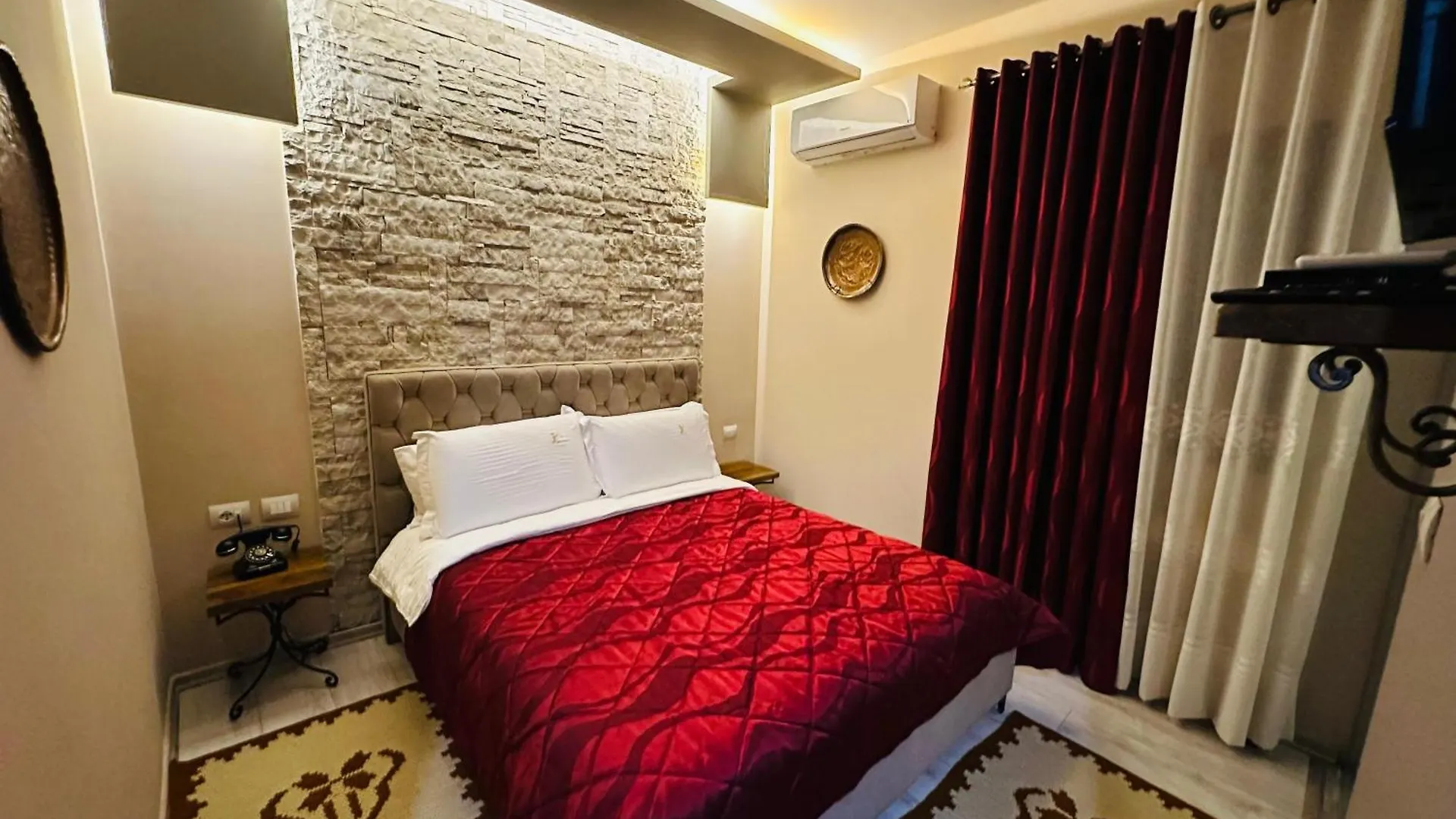 Vila Eden Boutique Hotel Korce