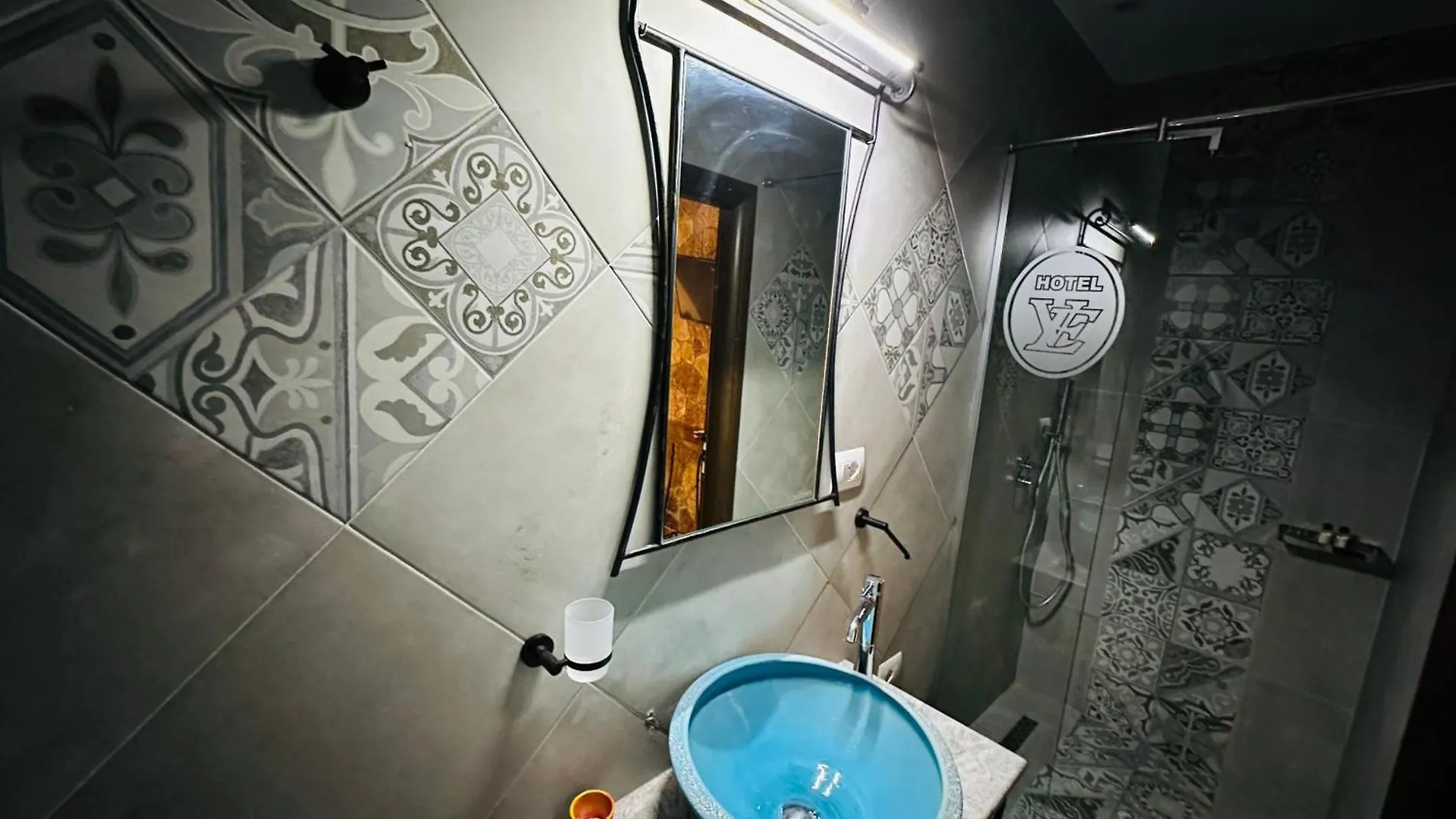 Vila Eden Boutique Hotel Korce 4*,