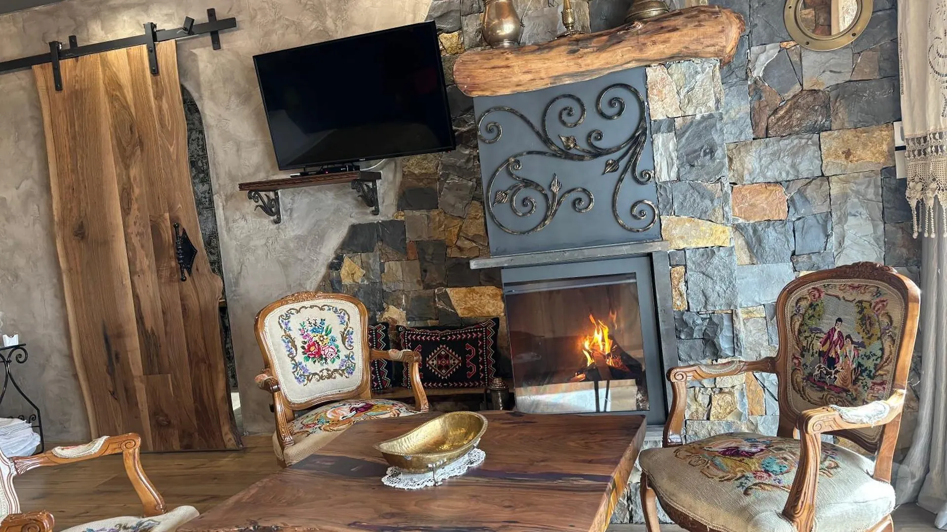Vila Eden Boutique Hotel Korce