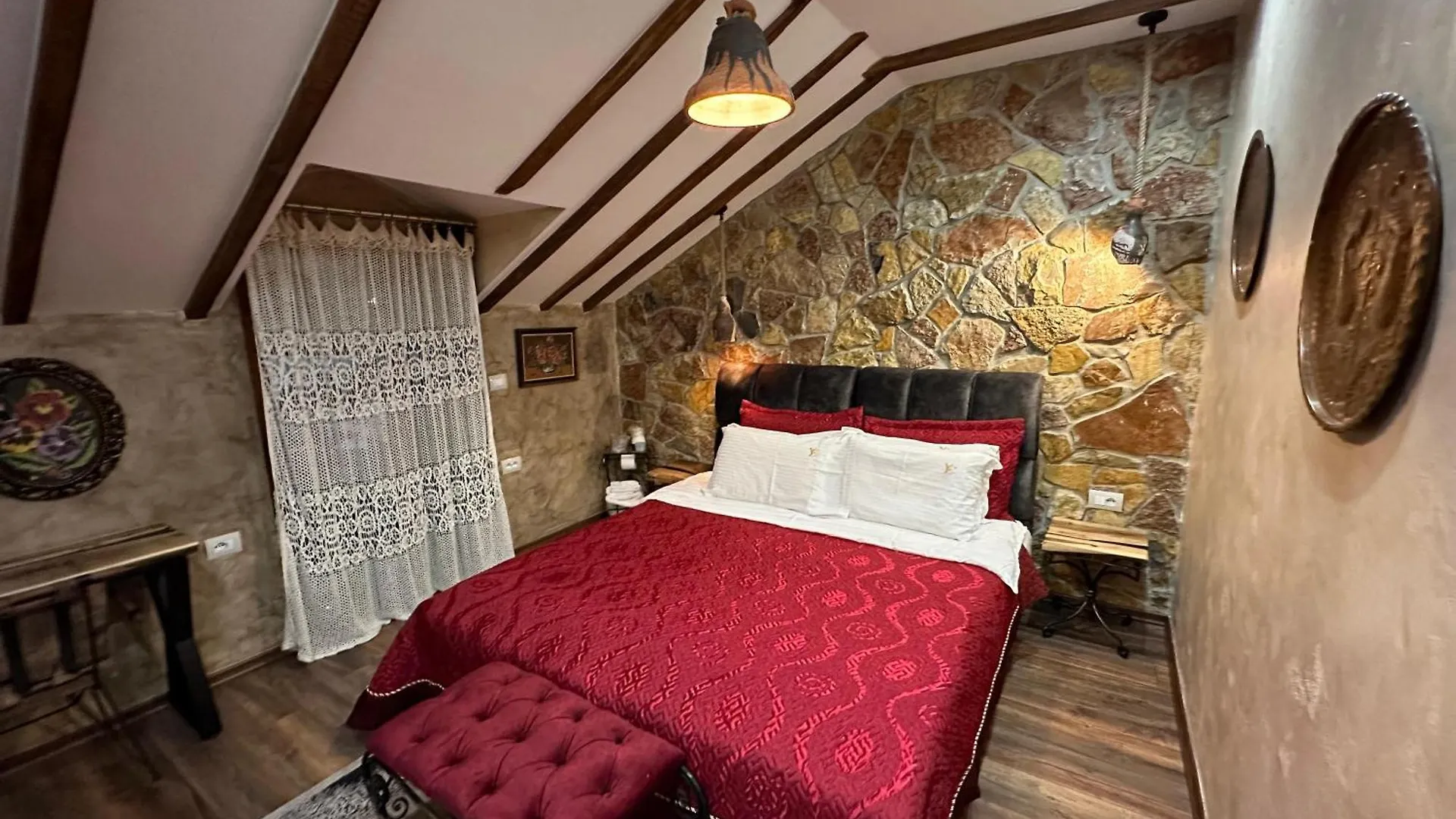 Vila Eden Boutique Hotel Korce