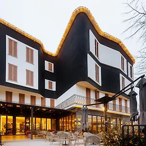 Park Plazza **** Korce