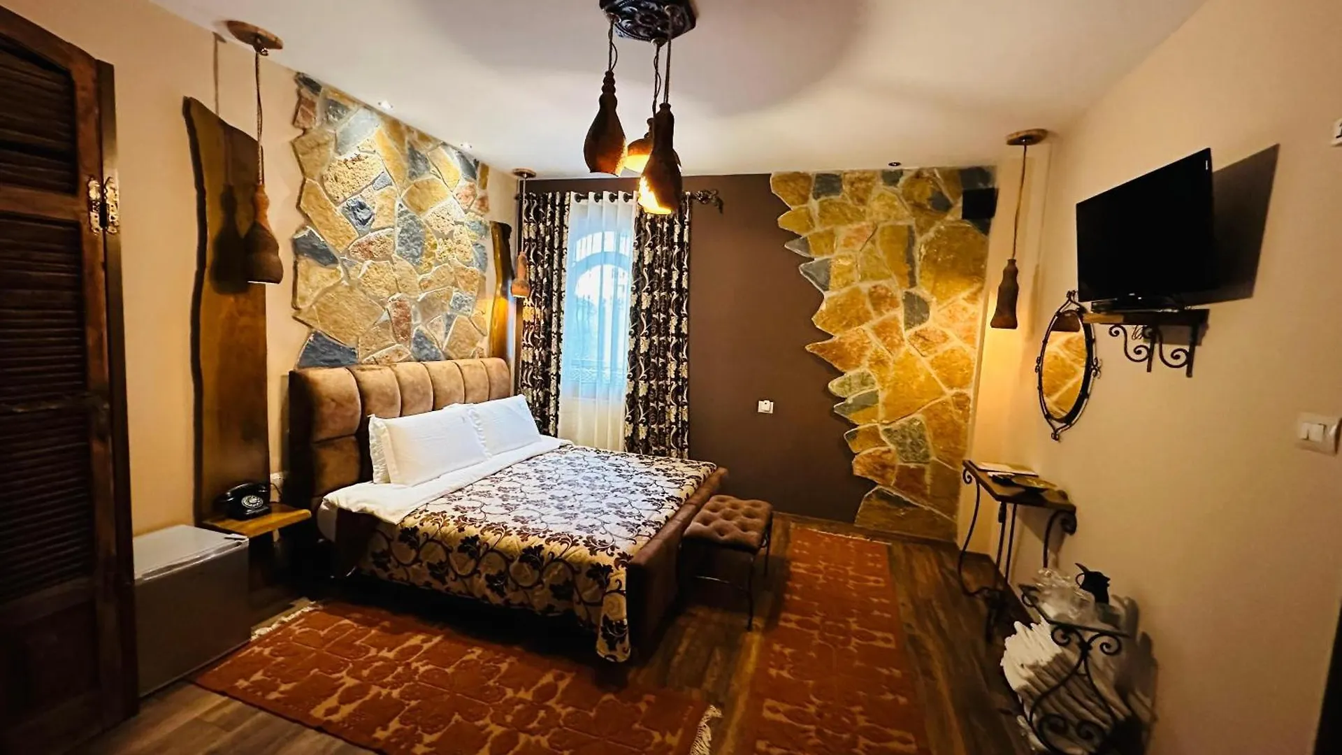 Vila Eden Boutique Hotel Korce